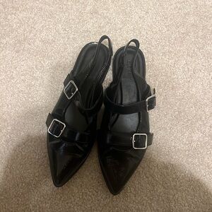 Old navy sling back shoes